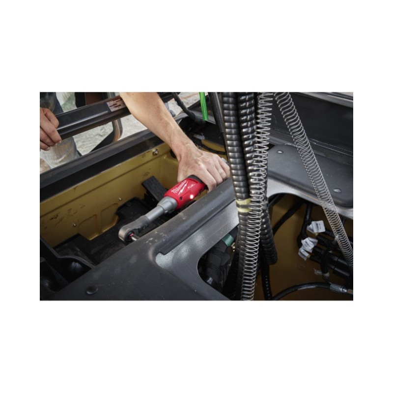 llave de carraca milwaukee alta velocidad de cuello largo m12 fuel fhir14lr 4933480790