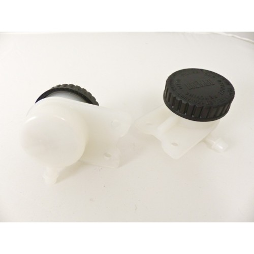 deposito de liquido de frenos brembo 30 cm montaje horizontal salida recta blanco