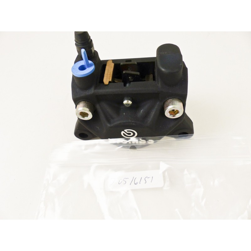 pinza de freno trasera moto brembo 20516151 p32f axial negra 84 mm