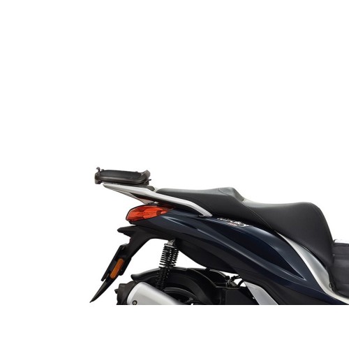 fijacion superior shad maleta moto piaggio medley 125 150 v0md16st
