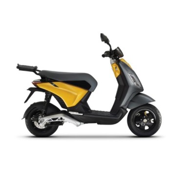 fijacion shad para maleta superior moto piaggio one electrica v0nl52st 2
