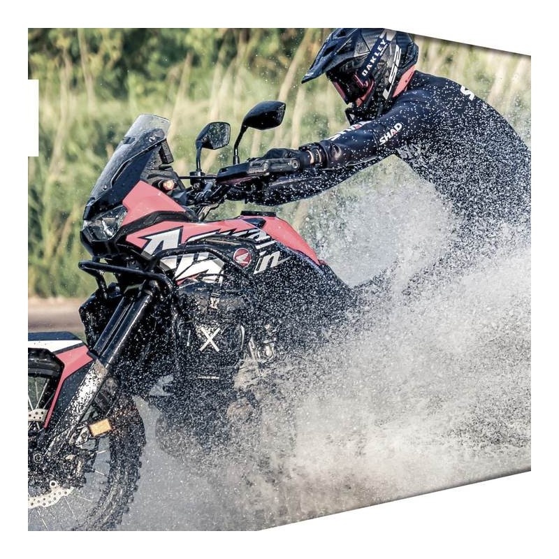bolsa multiuso shad tr08 impermeable 8 litros x0tr08